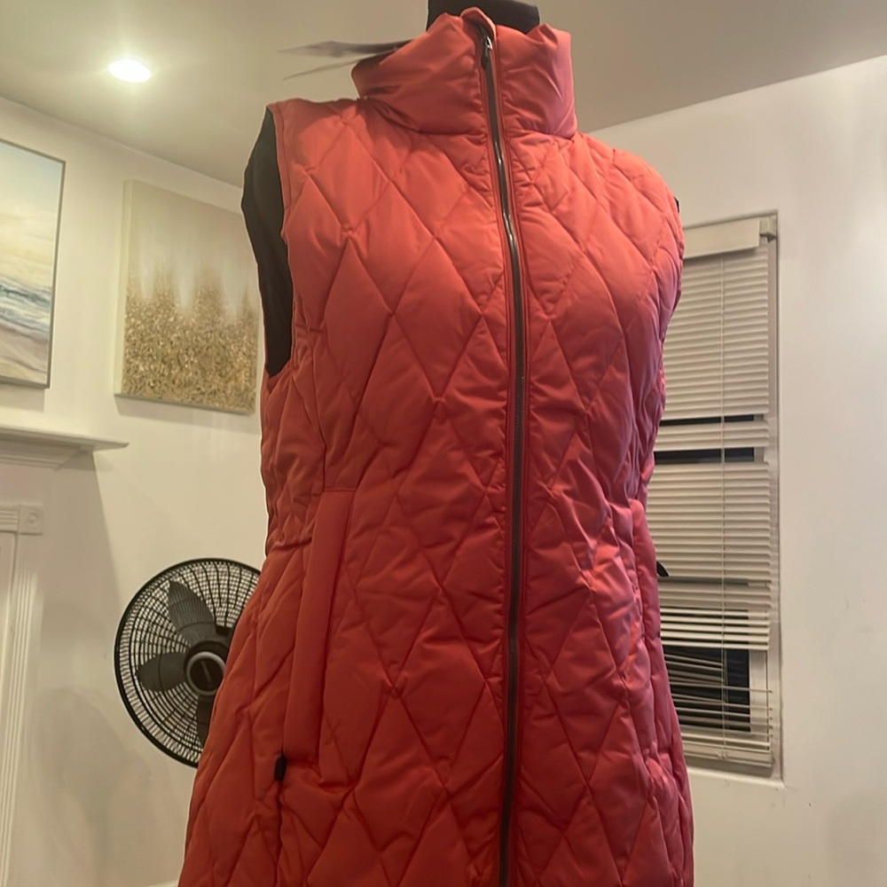 Moose jaw orange vest performance outwear size small